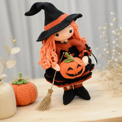 Side view of the amigurumi witch doll