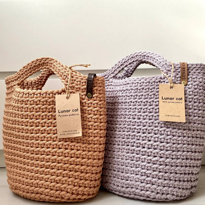 Modern crochet tote bag as a PDF crochet pattern, finished example