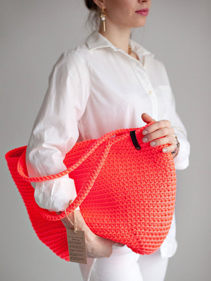 XXL crochet tote bag styled as a beach bag