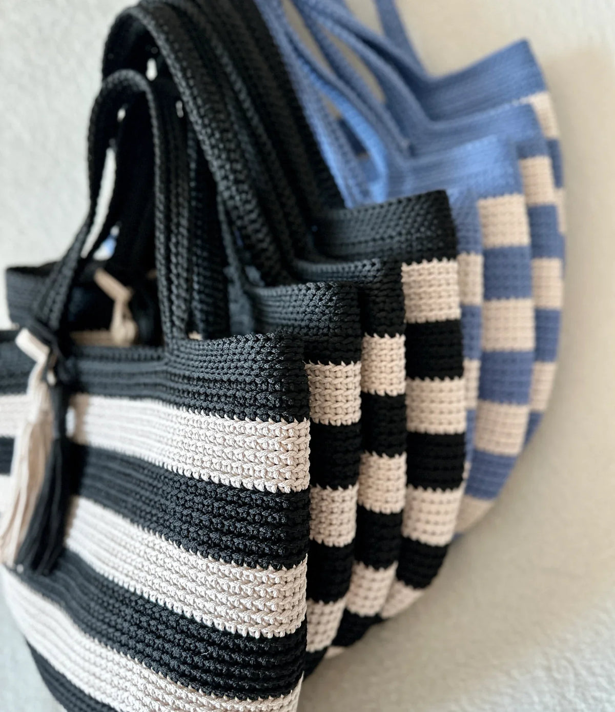 Handles and top edge detail of the crochet tote
