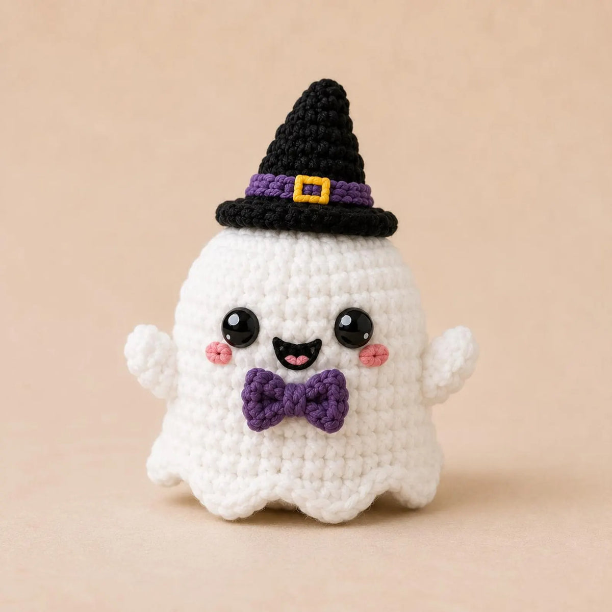 Crochet bat bao bun amigurumi with tiny wings
