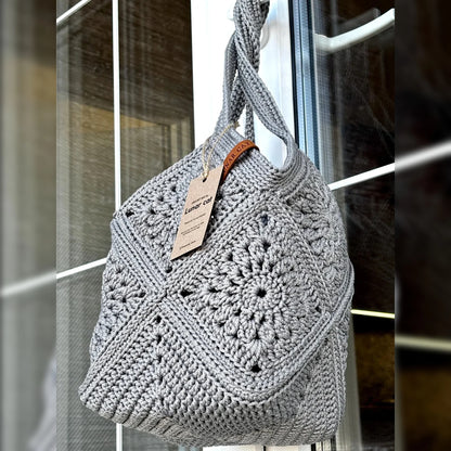 Finished granny square market bag, full view